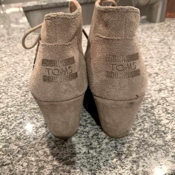 Tom’s Suede heel booties - Picture 3 of 4
